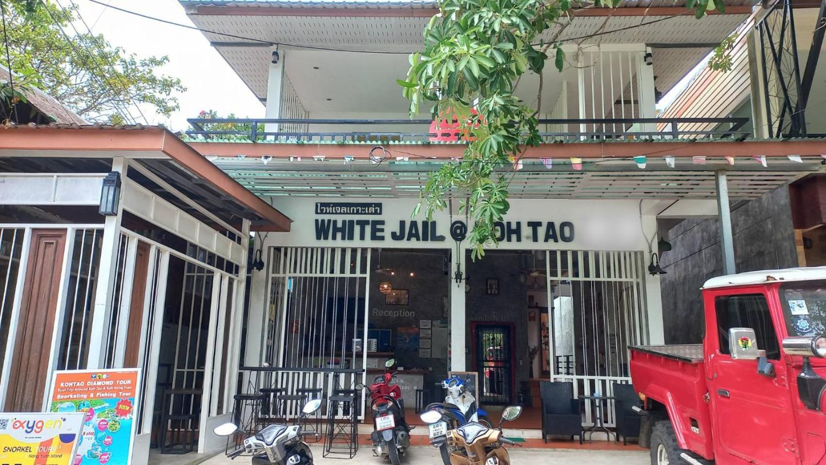 White Jail At Koh Tao Hostel Exteriér fotografie