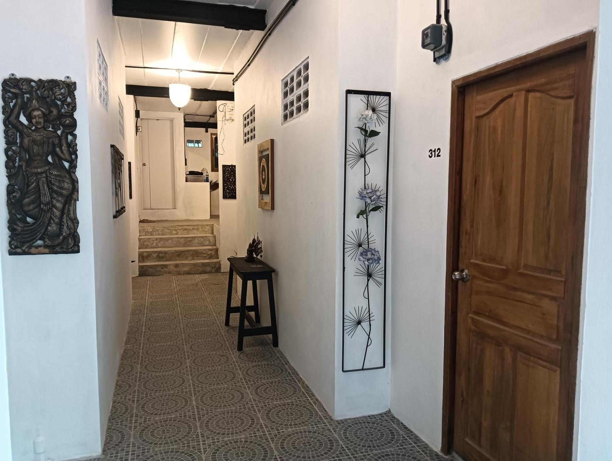 White Jail At Koh Tao Hostel Exteriér fotografie