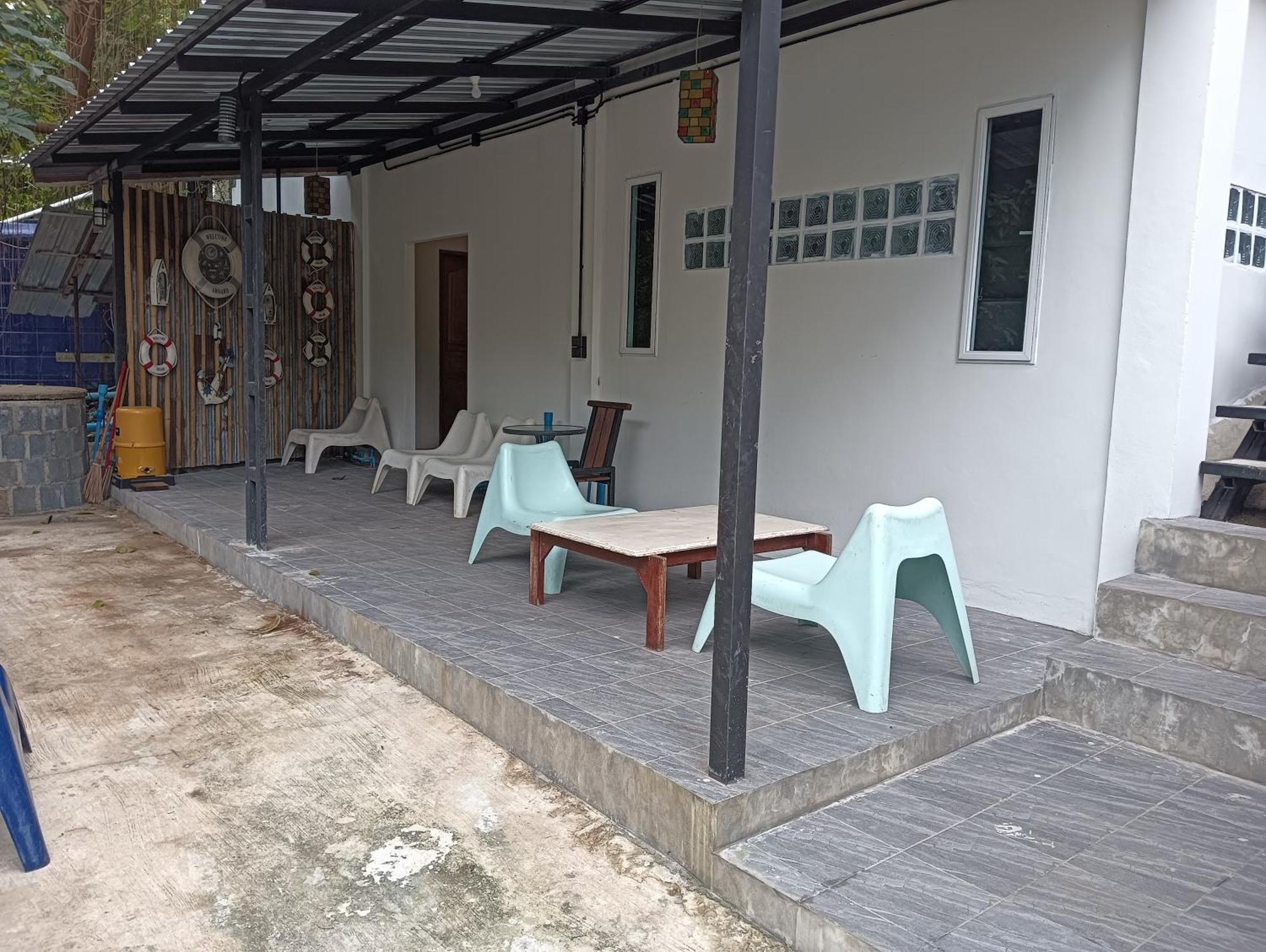White Jail At Koh Tao Hostel Exteriér fotografie
